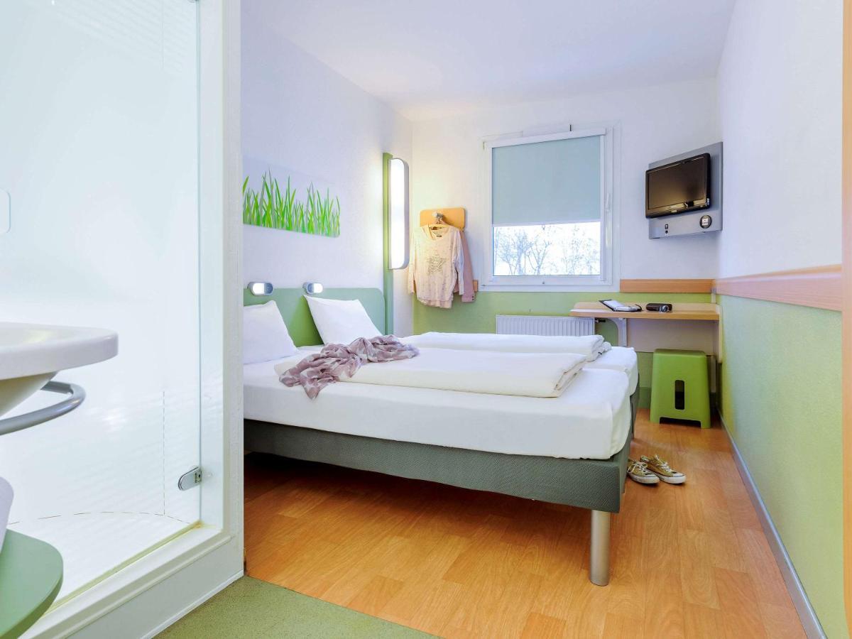 Ibis Budget Hamburg Quickborn Квикборн Экстерьер фото